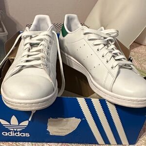 Adidas Classic White Sneakers with Green Detail